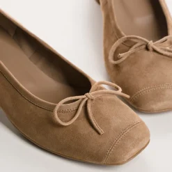 BALLERINES A TALONS KYRIEL CUIR VELOURS