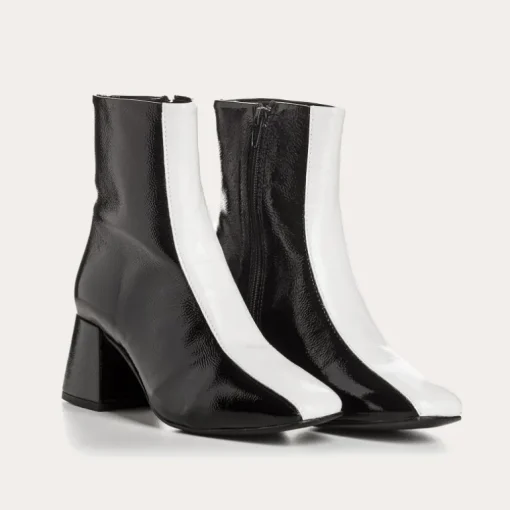 BOOTS AGATHA NAPLAK