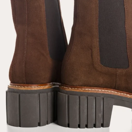 BOOTS BASEA CUIR VELOURS