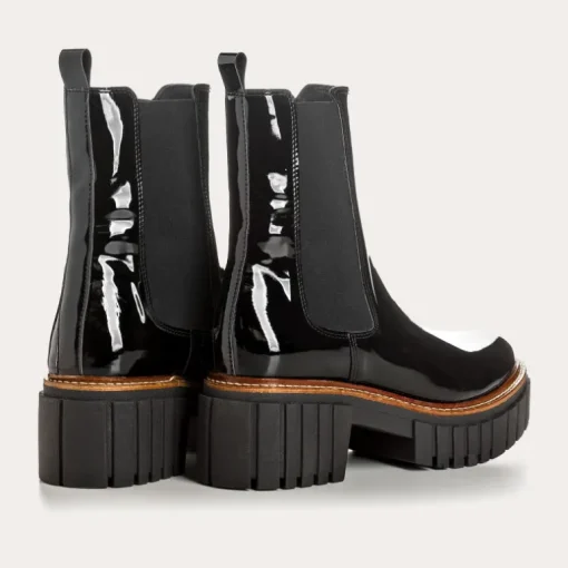 BOOTS BASEA VERNIS