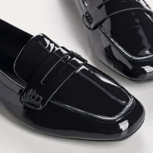 MOCASSINS HEMA CUIR VERNIS