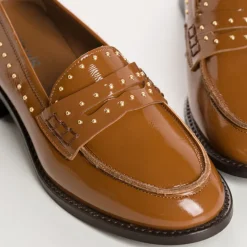 MOCASSINS JOYA ROCK CUIR VERNIS ET CLOUS